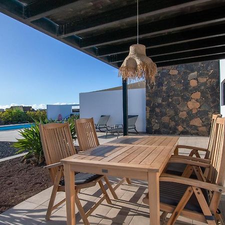 Heated & Shared Pool Villa Matriana 36B, North Shore Villas La Oliva Kültér fotó