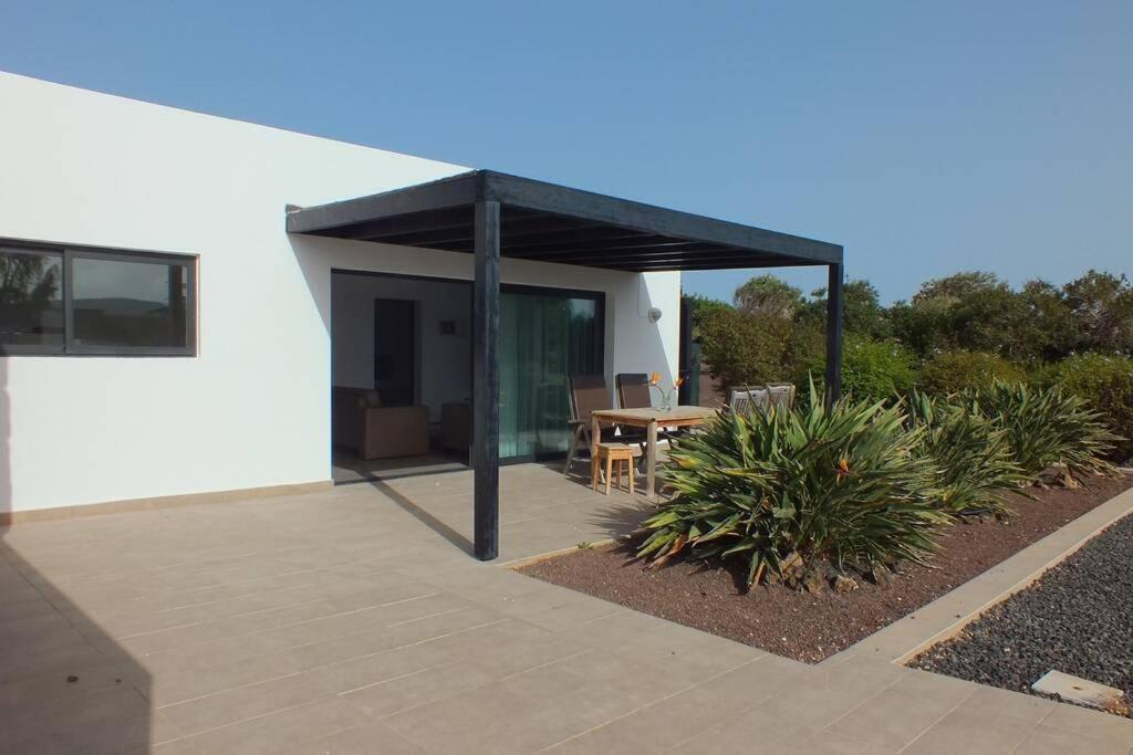 Heated & Shared Pool Villa Matriana 36B, North Shore Villas La Oliva Kültér fotó