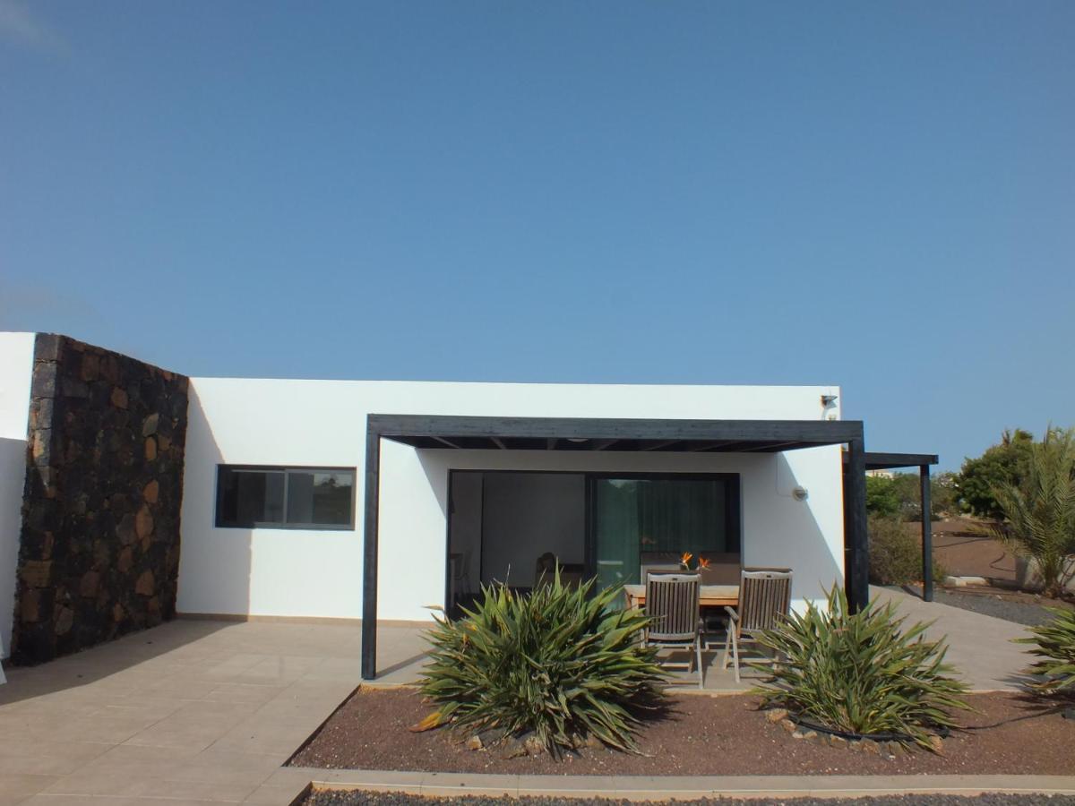 Heated & Shared Pool Villa Matriana 36B, North Shore Villas La Oliva Kültér fotó